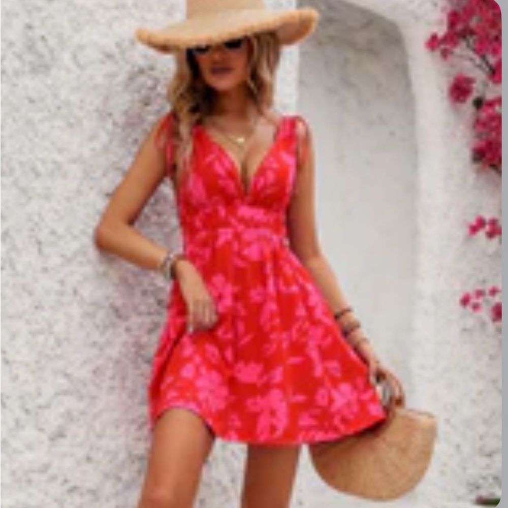 Chic Red Floral Dress